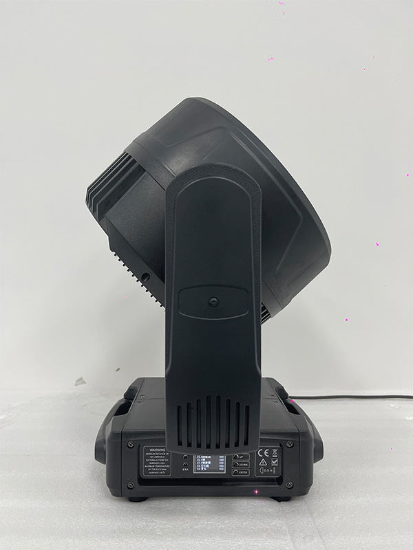 New styles 19 * 40W LED Bee Eye moving Head Light Full color RGBW infinite moving head dyeing light Stage lighting